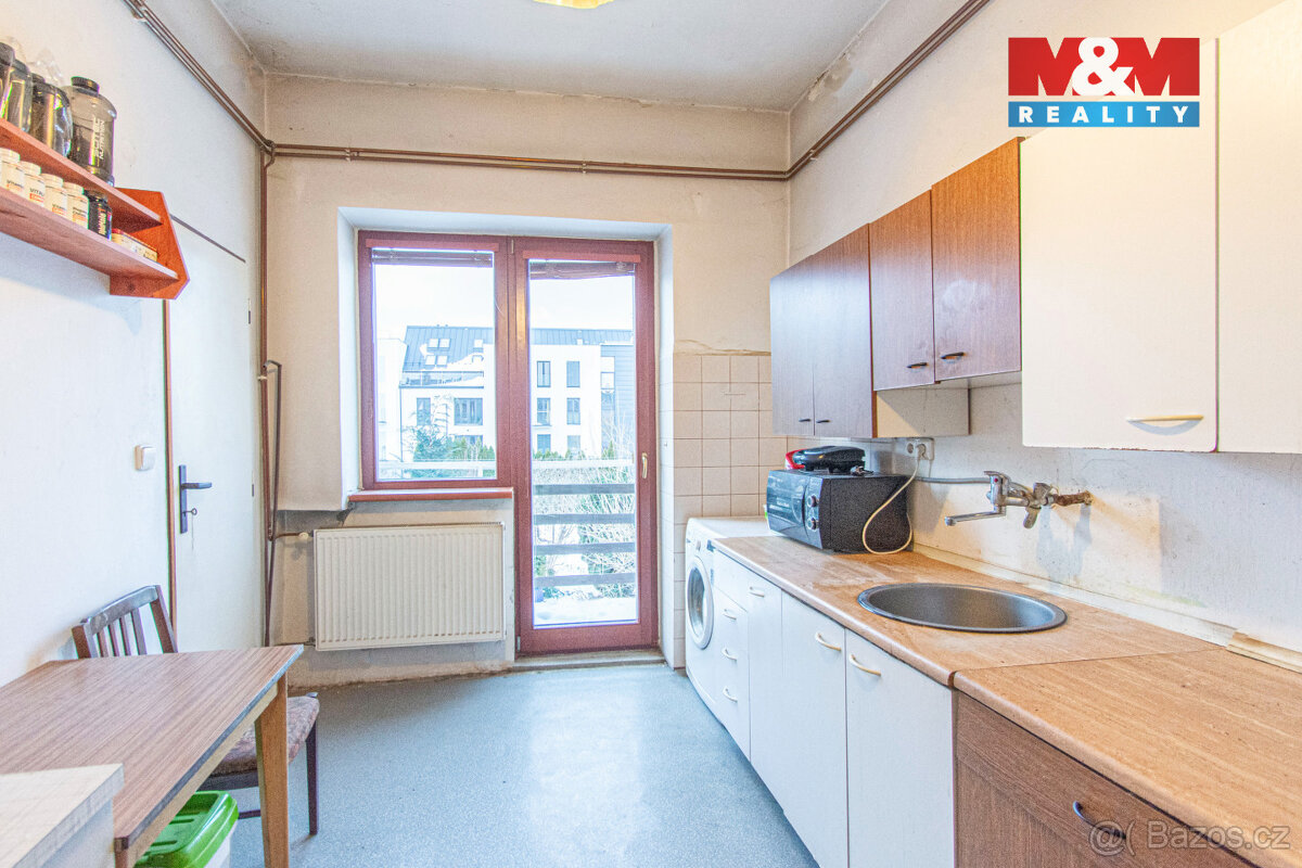 Prodej rodinného domu v Krnově, ul. Bezručova - 16