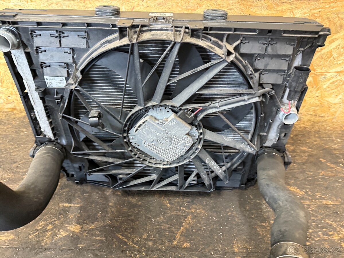 CHLADIČOVÁ STĚNA BMW F10/F11 2.0D 135KW 520D - 16