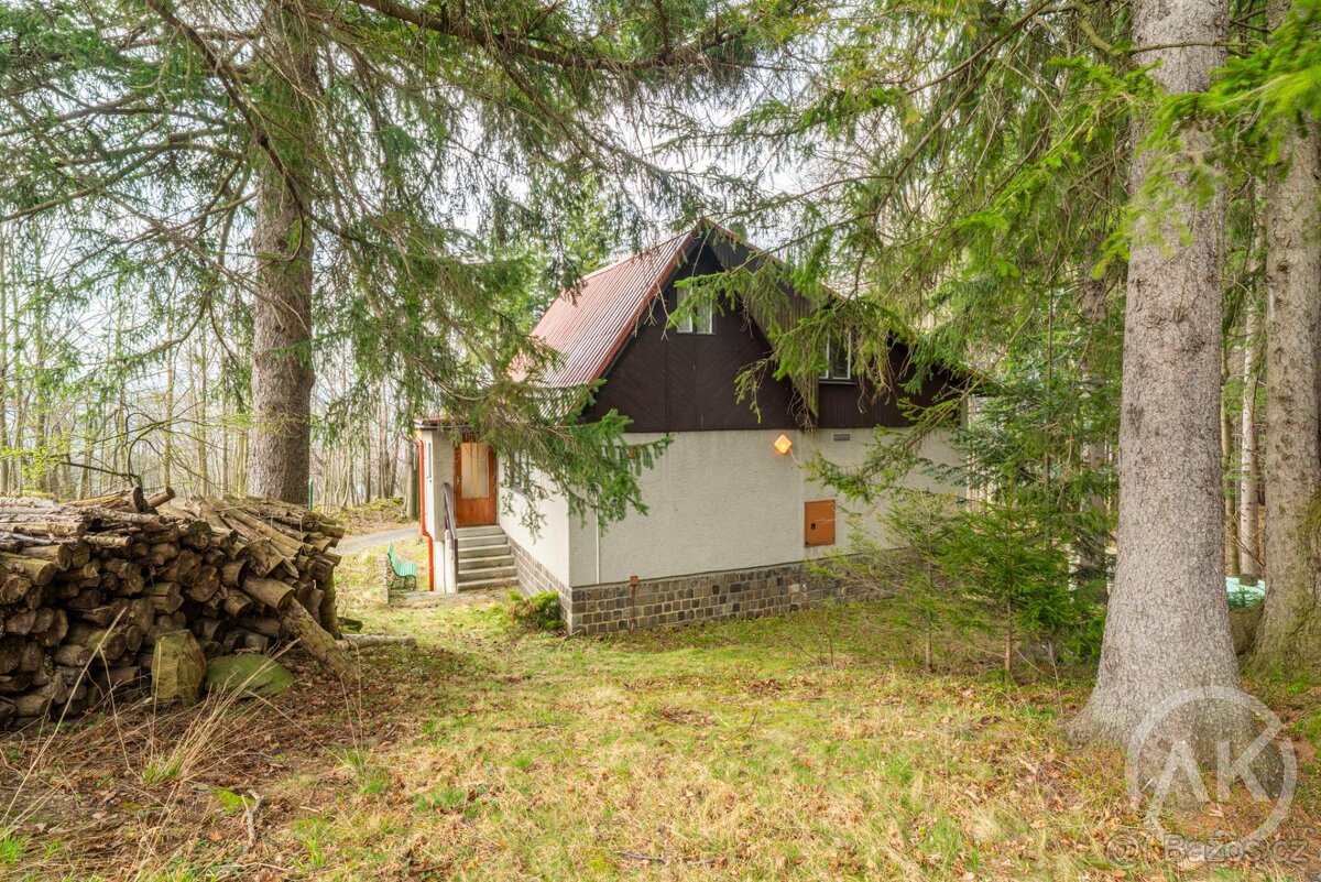 Prodej chaty na Čeladné - 16