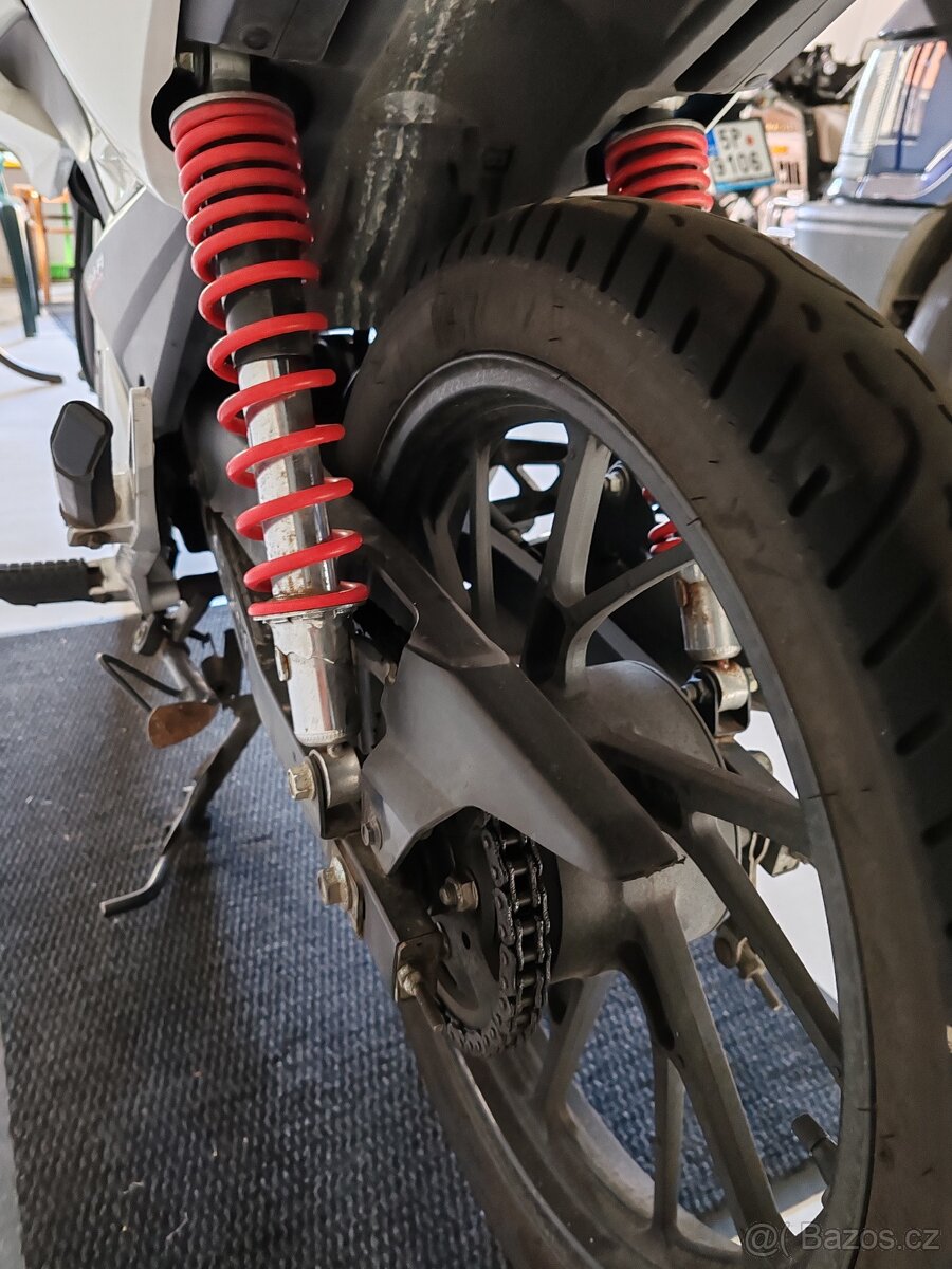 Honda CB 125F, r.v. 2015, A1 - 16