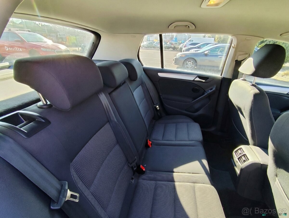 Volkswagen Golf 1.2 TSI 85k Comfortline - 16