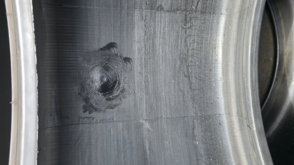 Letní pneu 265/35/19 Michelin - 16