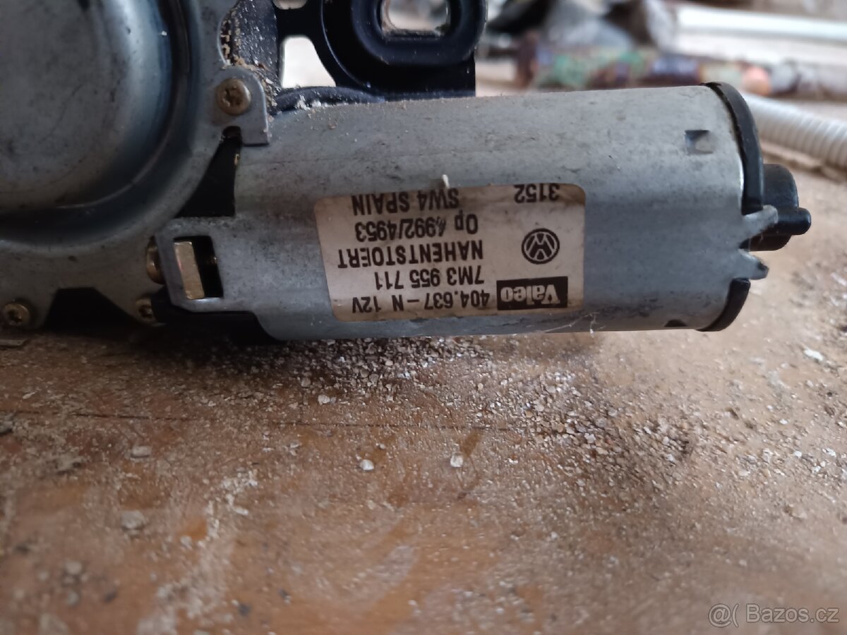 Díly na Sharan, Galaxy, Alhambra
- 16