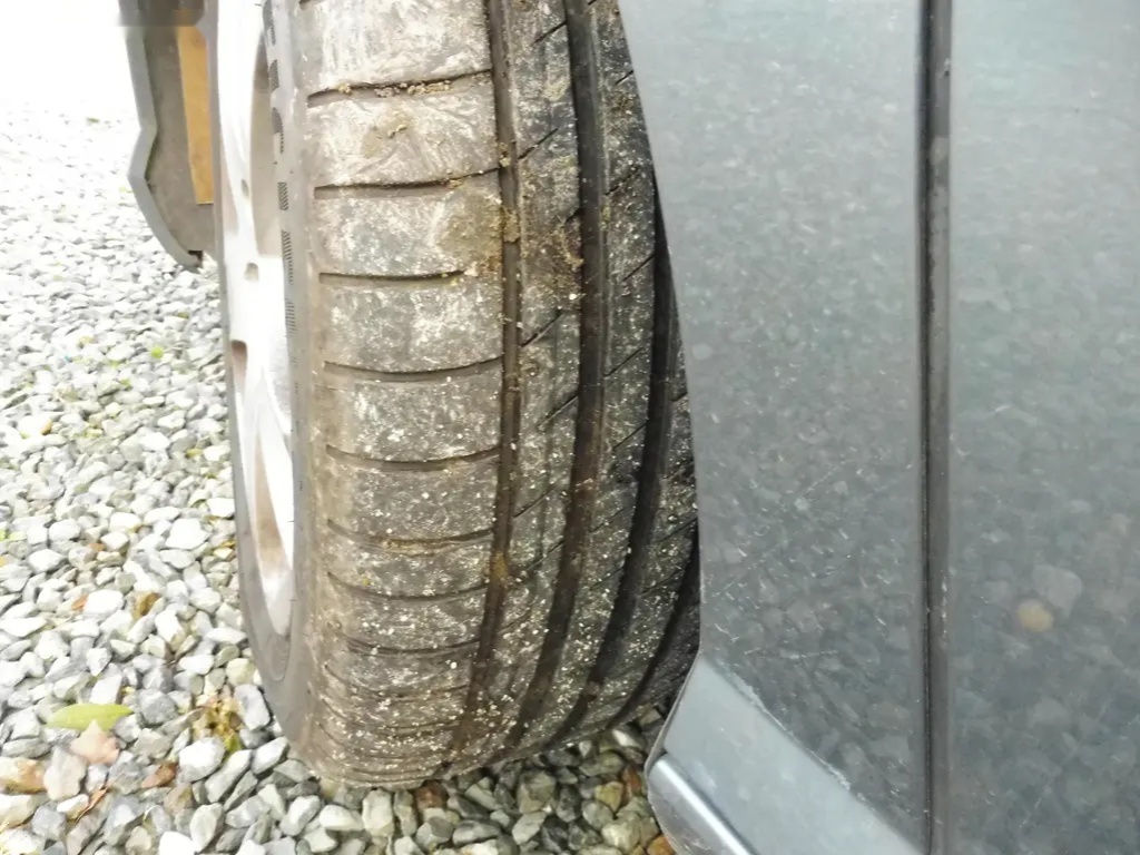 Peugeot 407, 2,2 125 kW - 16