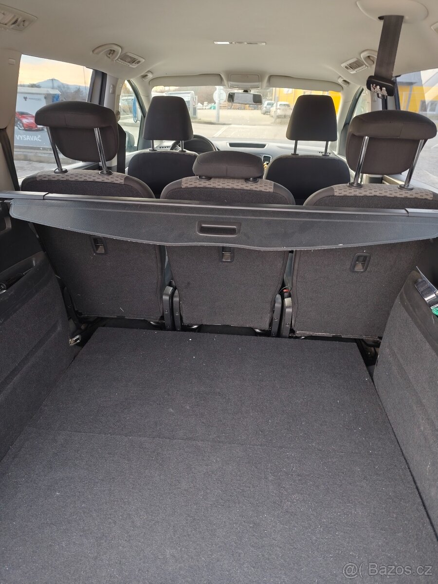 Sharan 2.0 tdi 103 kW Bluemotion - 16