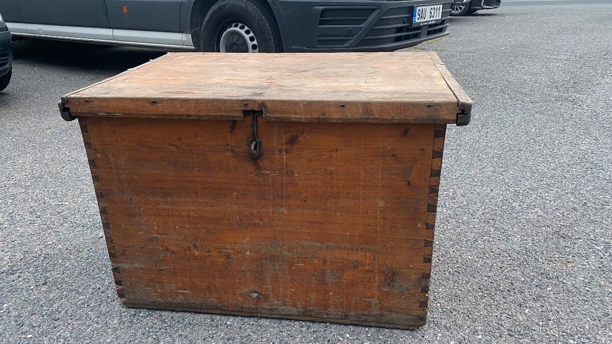 Starožitná truhla - 16