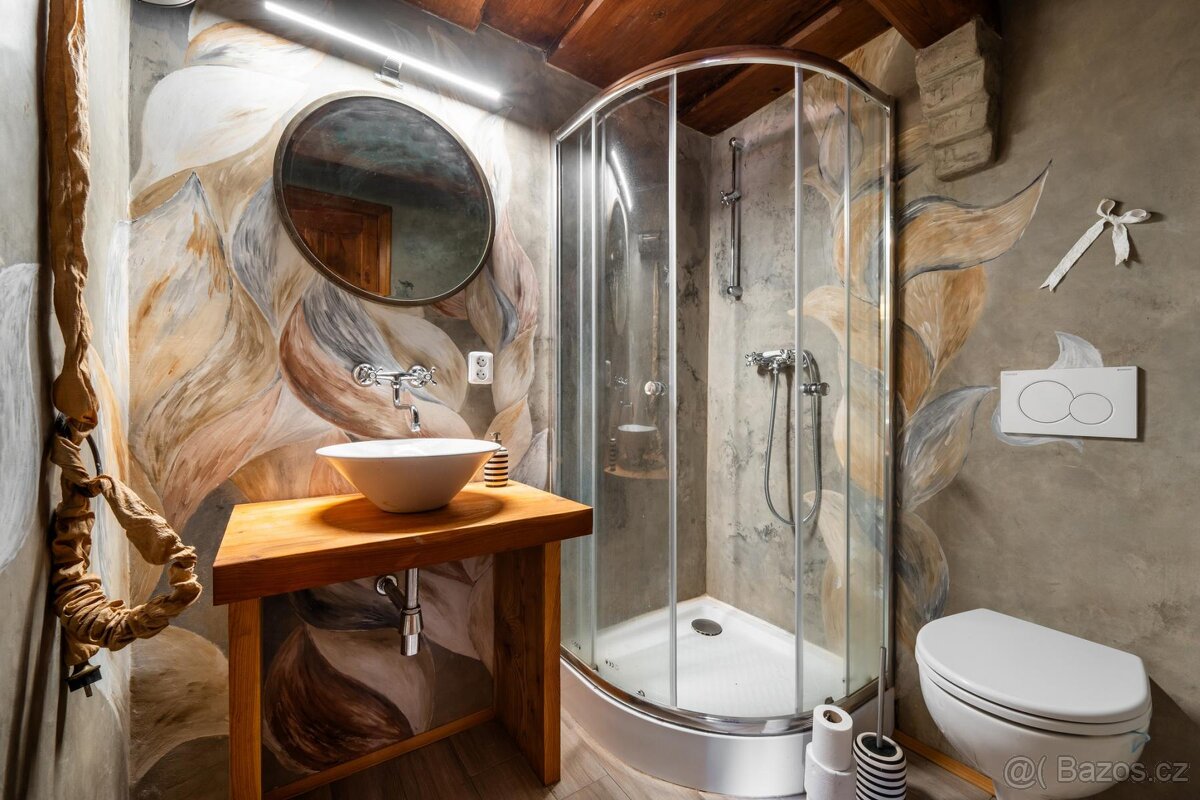 Prodej stylového penzionu Chvalšiny, okr.Č.Krumlov - 16