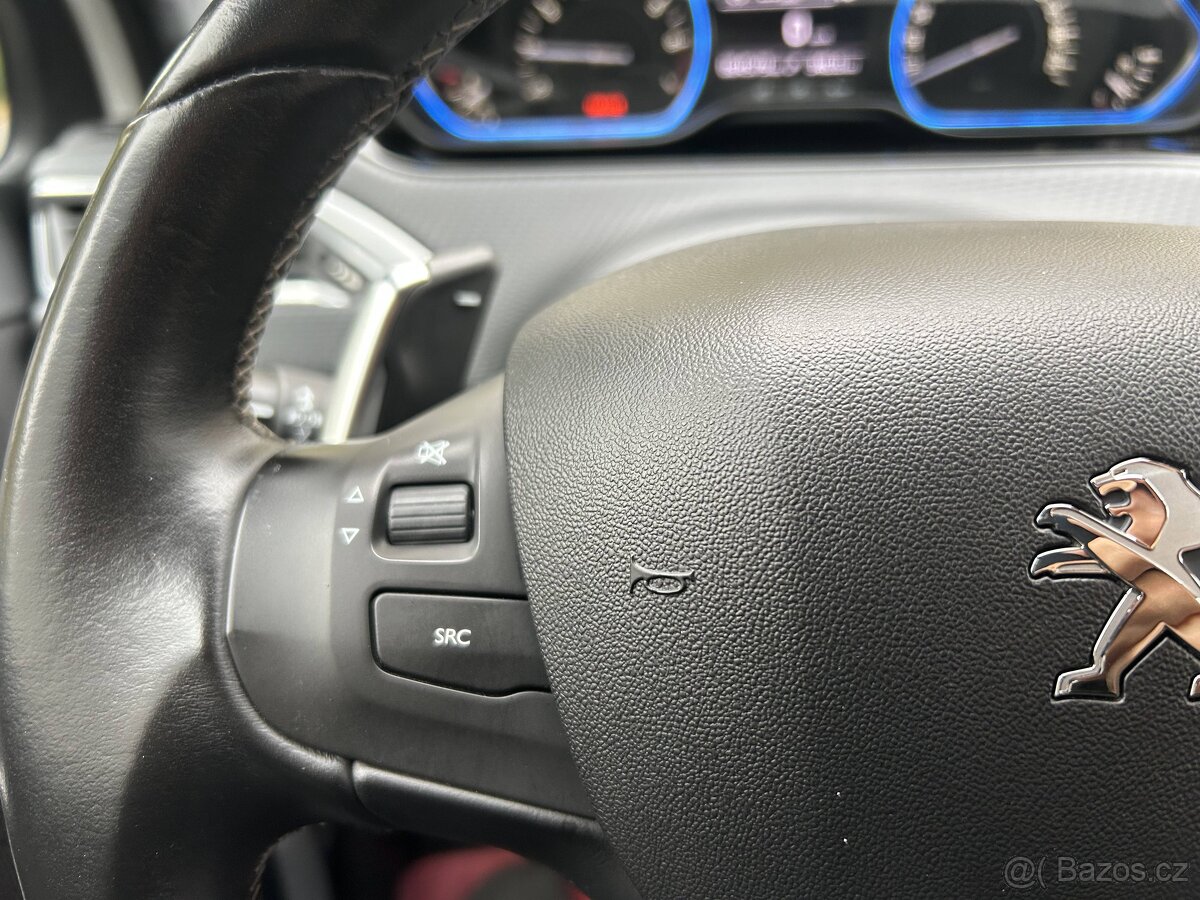 Peugeot 2008, 1.2i, 60kW - 16