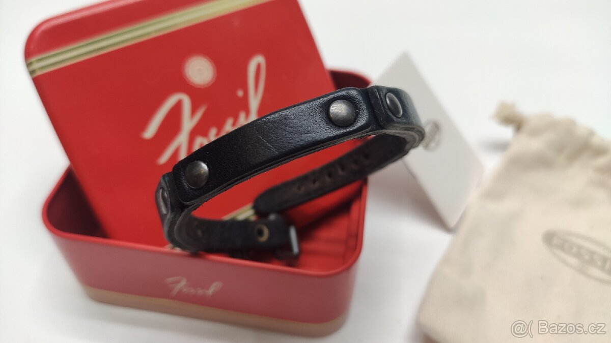 Predám náramky Fossil - 16