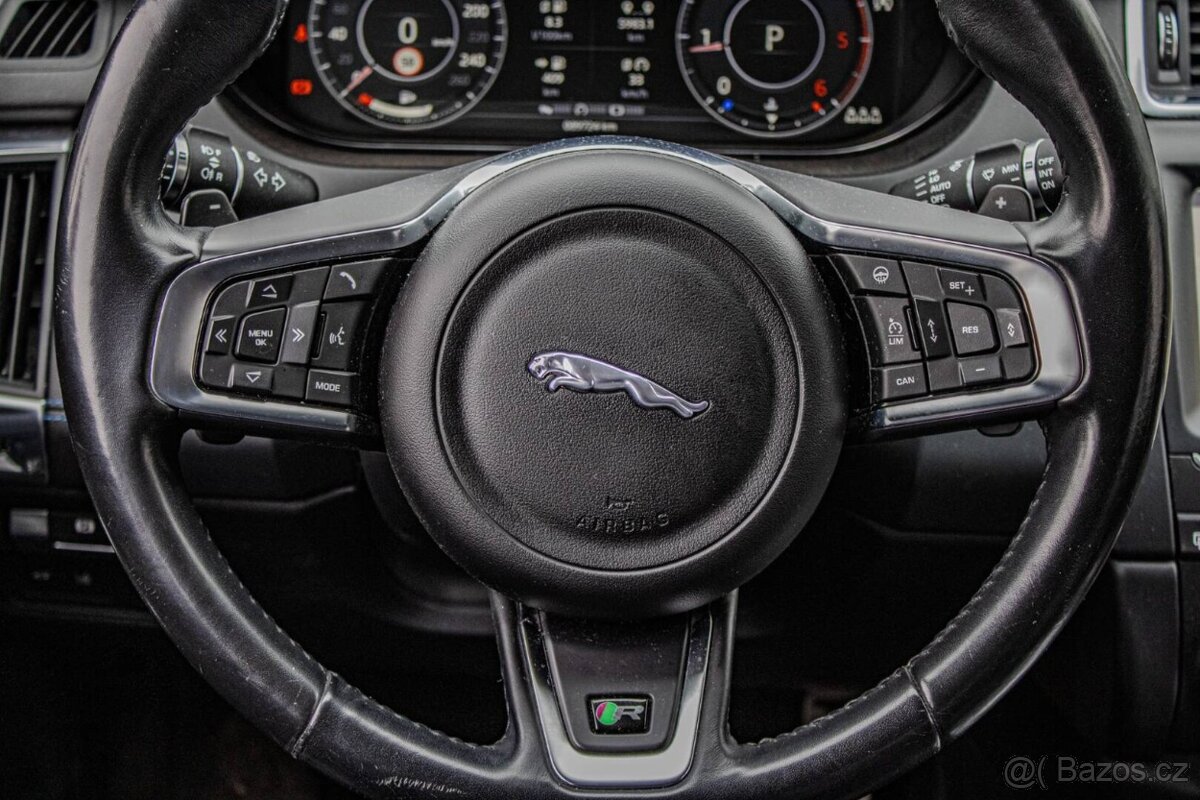 Jaguar E-Pace 2.0 R-Dynamic SE AWD A9 132kW - 16