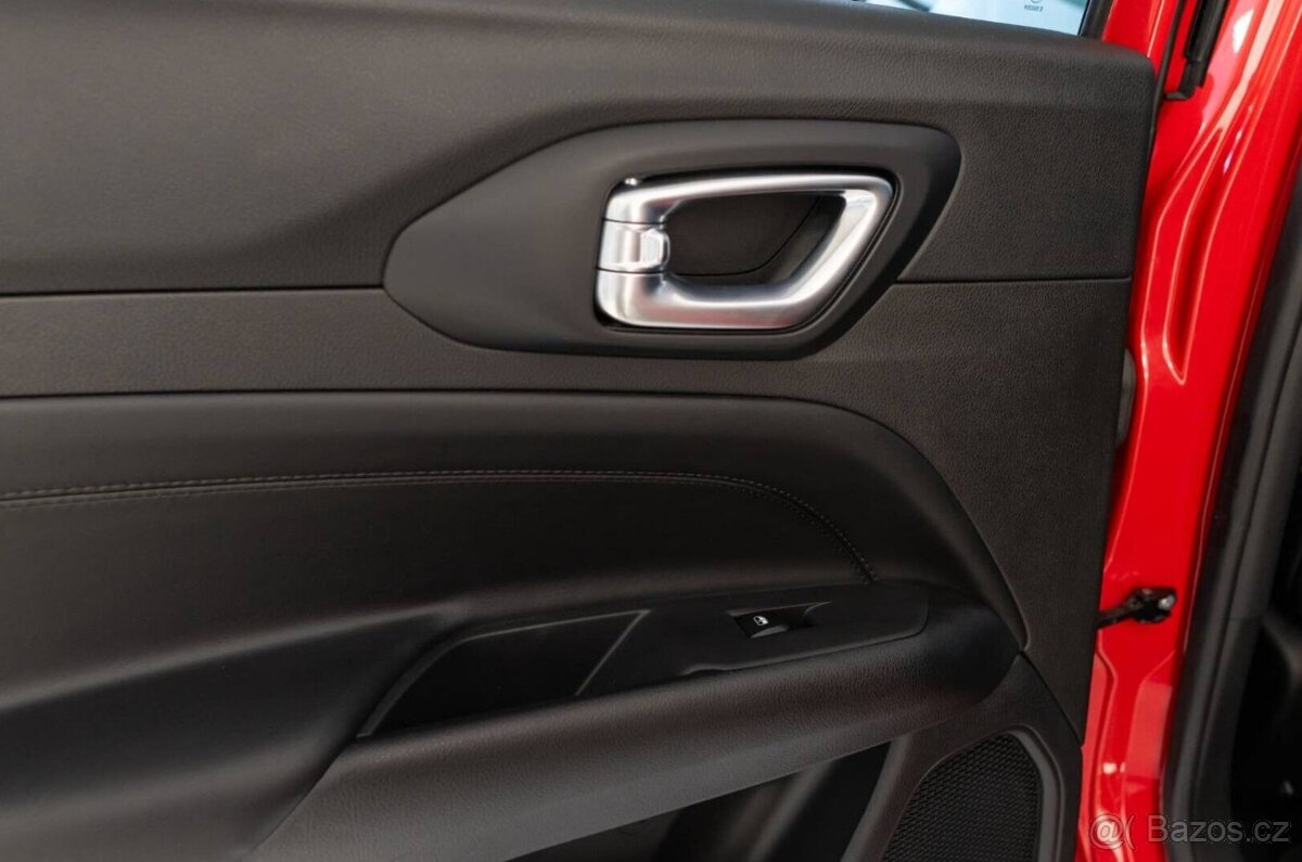 Jeep Compass 1.5 e-Hybrid Summit A/T - 16