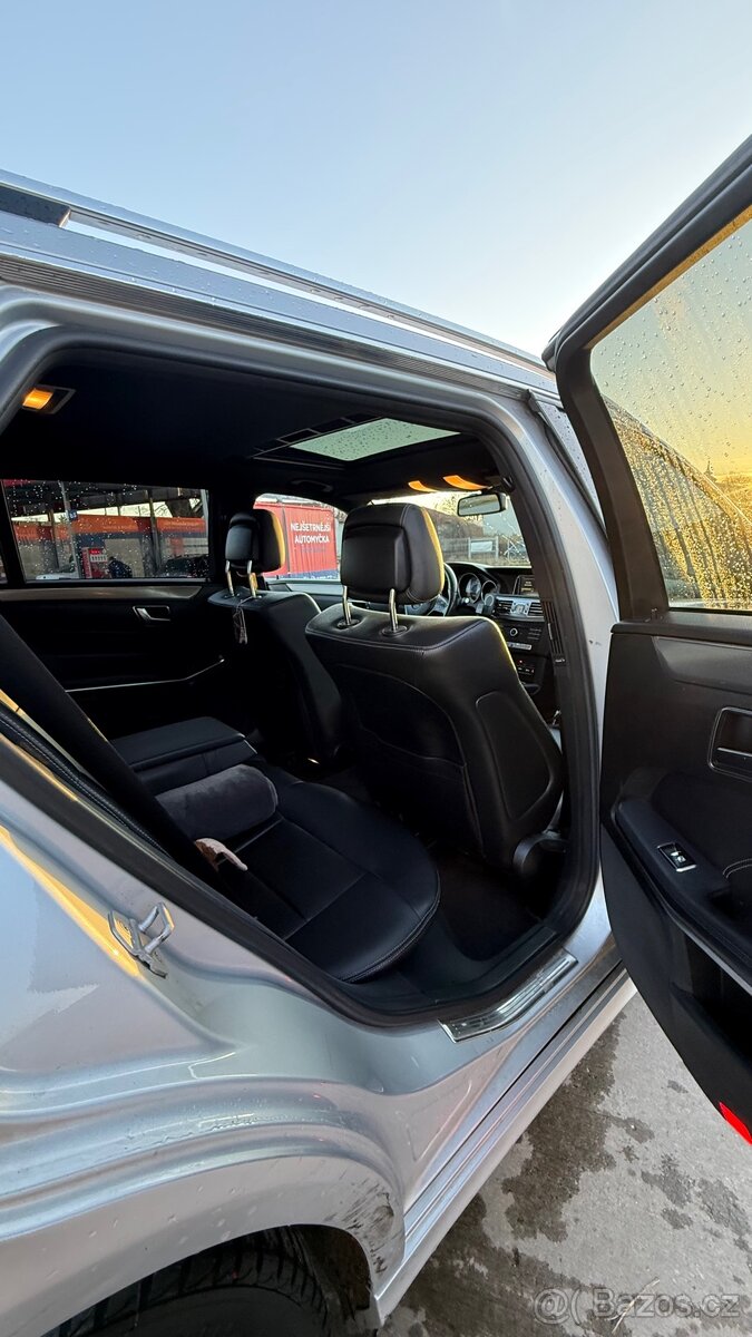 Mercedes W212 AMG - 16