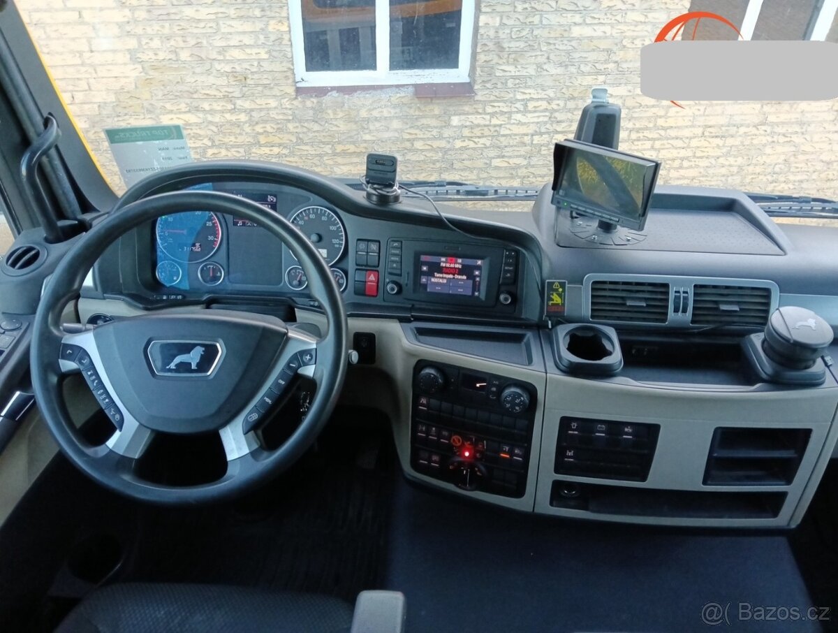 MAN TGS 35.420 - 8x2 – Odtahovka + HR-Fassi 29 t/z - 16