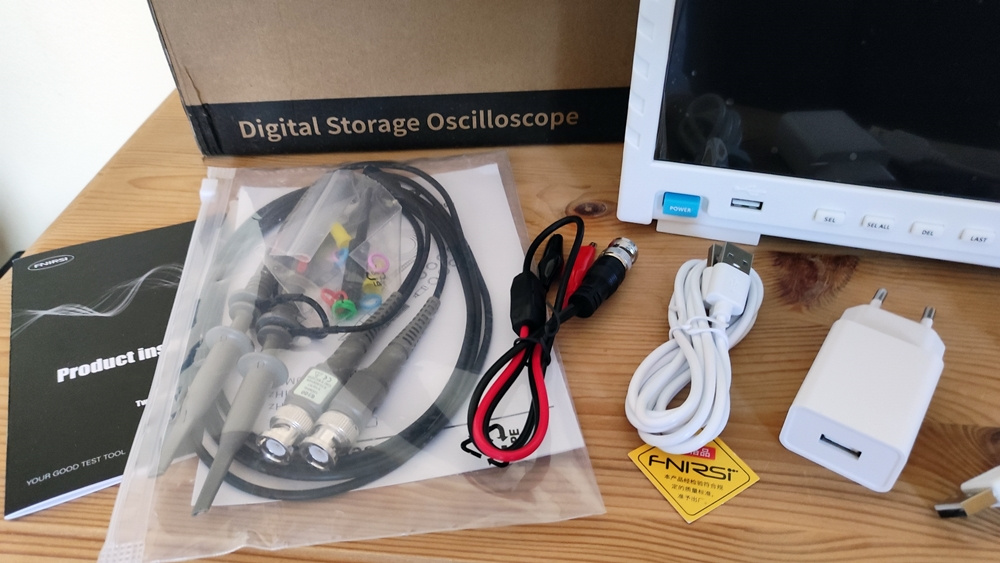 Osciloskop FNIRSI 2x100MHz s generátorem 10MHz NOVÝ - 16