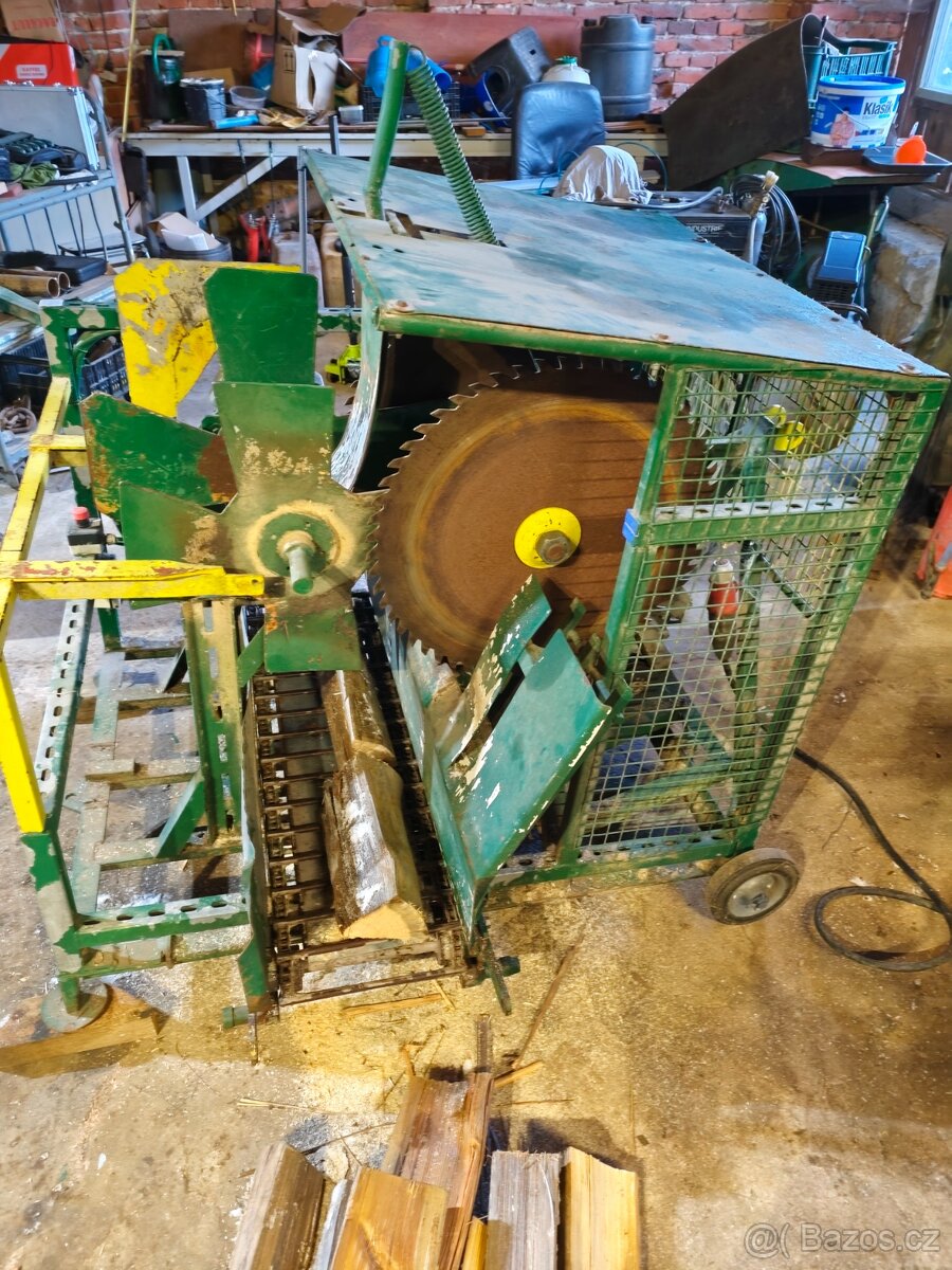 Dvoukotoučová pila - 16