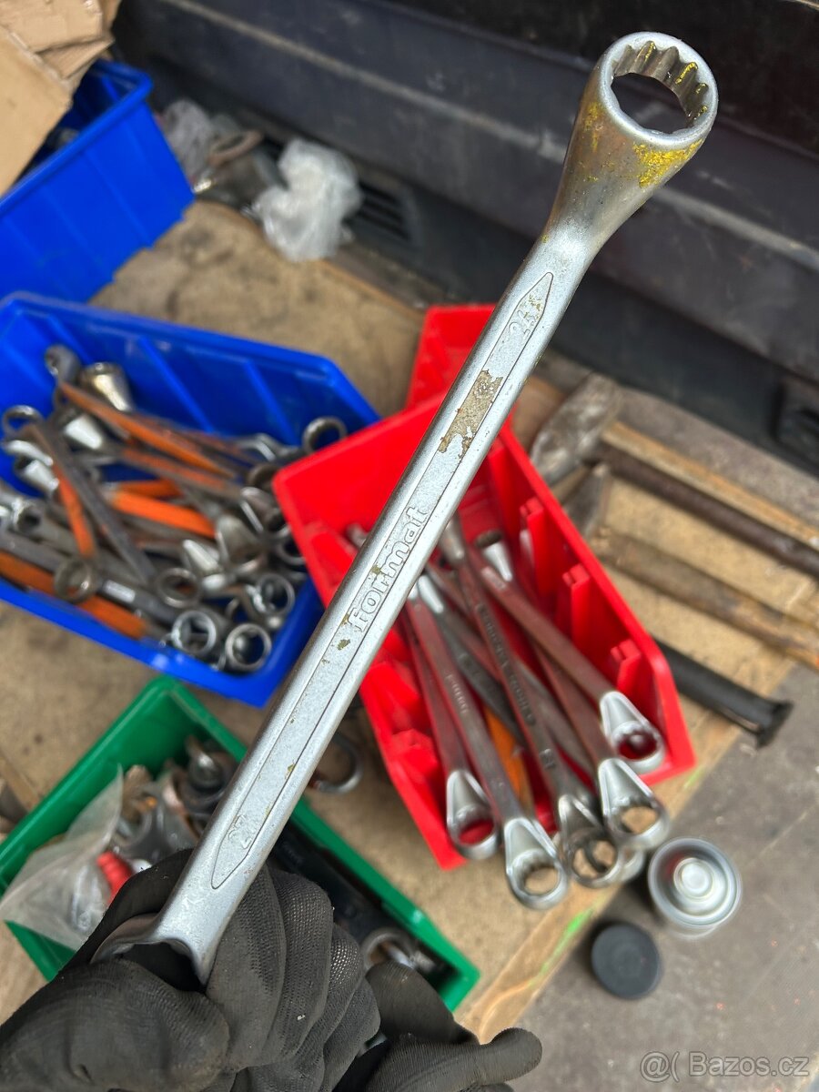 Palice železné 5kg a další - 16