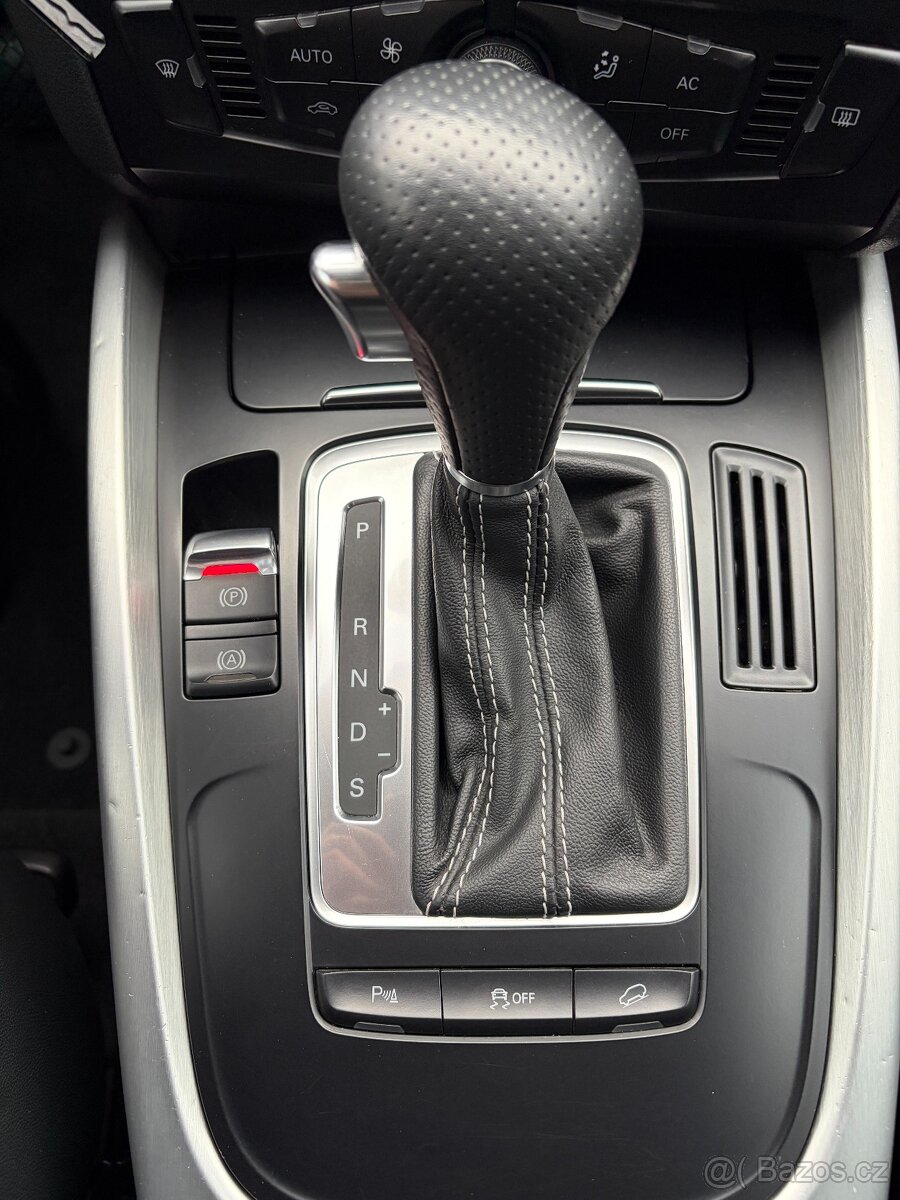 Audi Q5 2.0 TDI 125KW Quattro S-LINE, Po 1. Majiteli, Tažné - 16