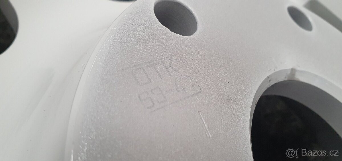 Alu kola Toyota Nissan 6x139,7 7x16 ET 30 - 16