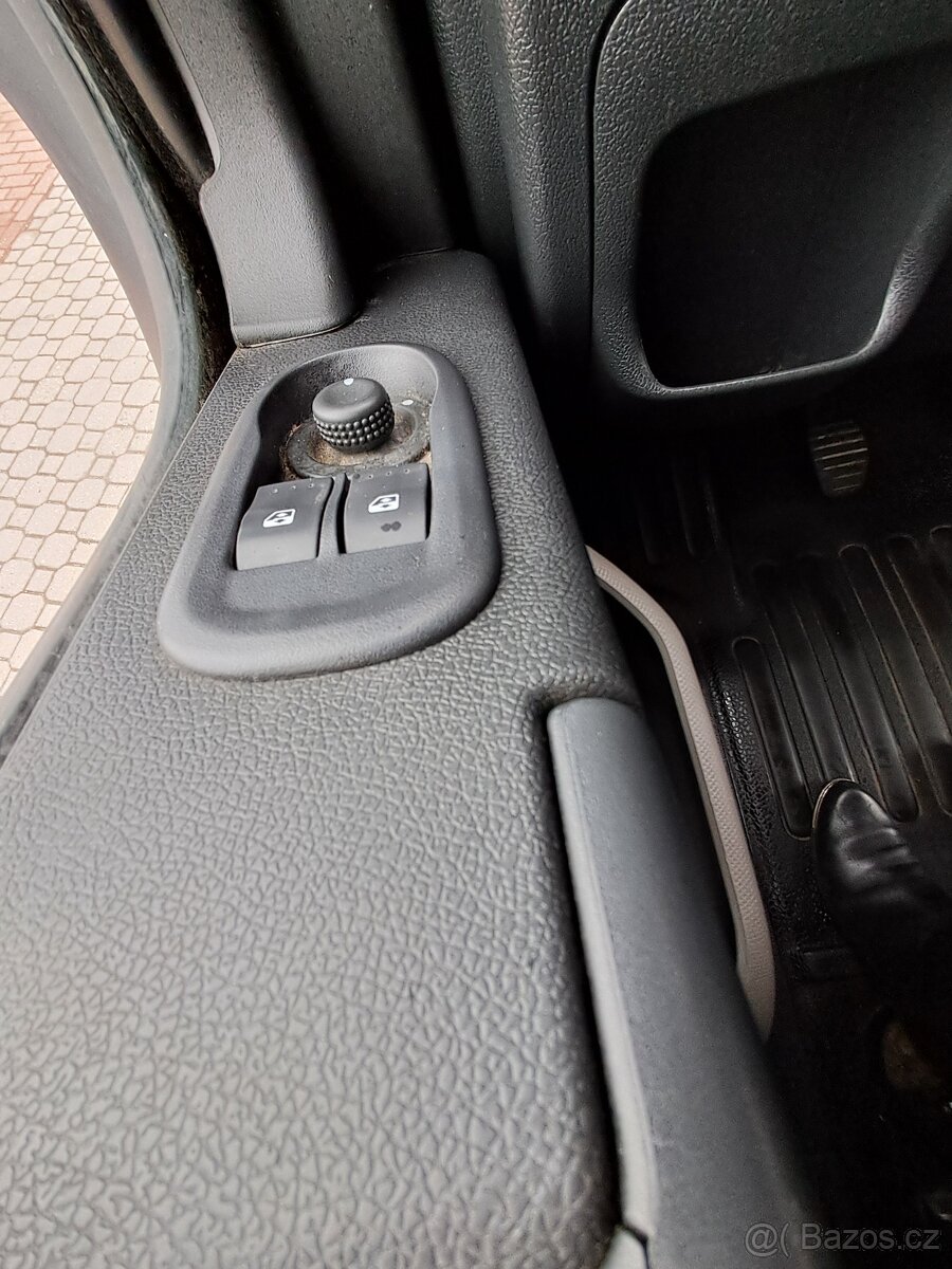 Renault Master 2,3/ČR/NEHAVAROVANÉ/1.MAJITEL - 16