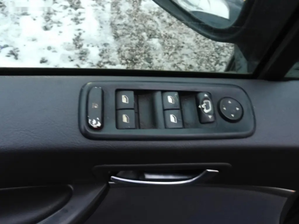 Peugeot 807, 2,2 HDI - 16