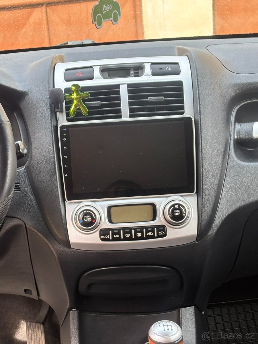 Kia Sportage 2.0 CRDI - 16