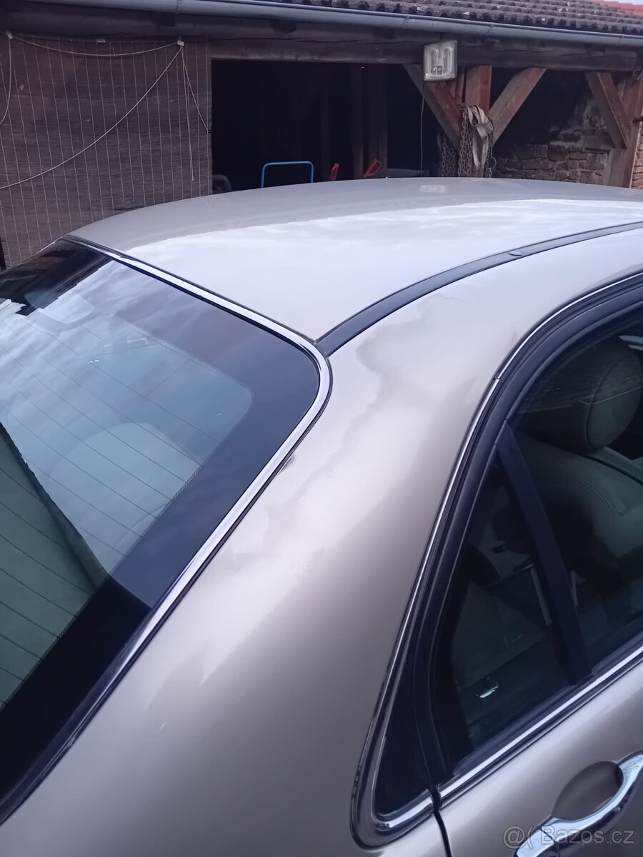 Rover 75 2.5 V6 - 16