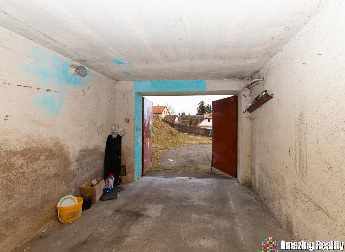 Prodej zděného bytu s garáží a balkonem, v obci Mileč - 16