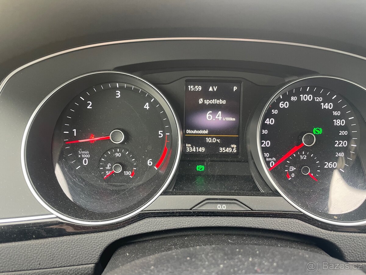 Volkswagen Passat B8 4x4 2.0 2016 - 16