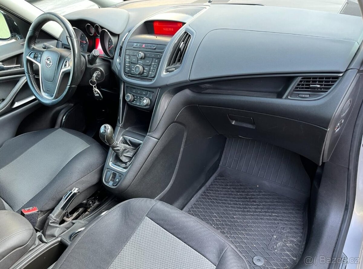 Opel Zafira Tourer 2.0CDTi - 16