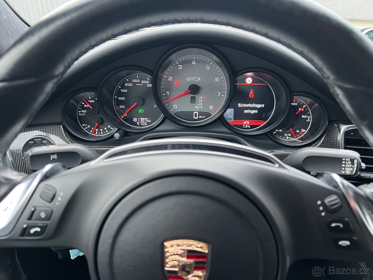 Porsche Panamera GTS model 2014 dověry vzduch nez.topení - 16