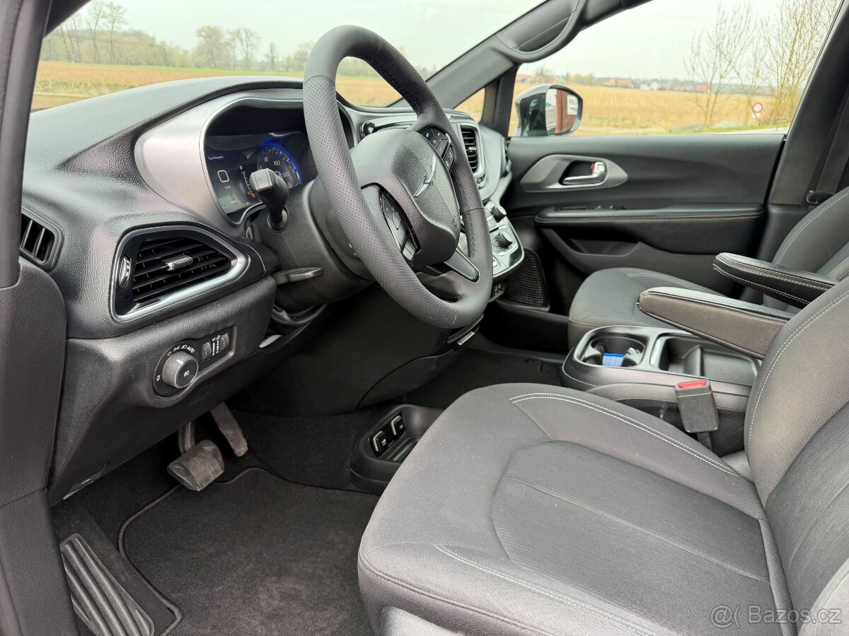 Chrysler Pacifica 3,6 Penta S Radar 360 2019 DPH - 16