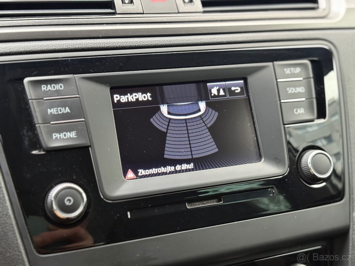 Škoda Rapid 1.2 TSI Spaceback JOY - 16