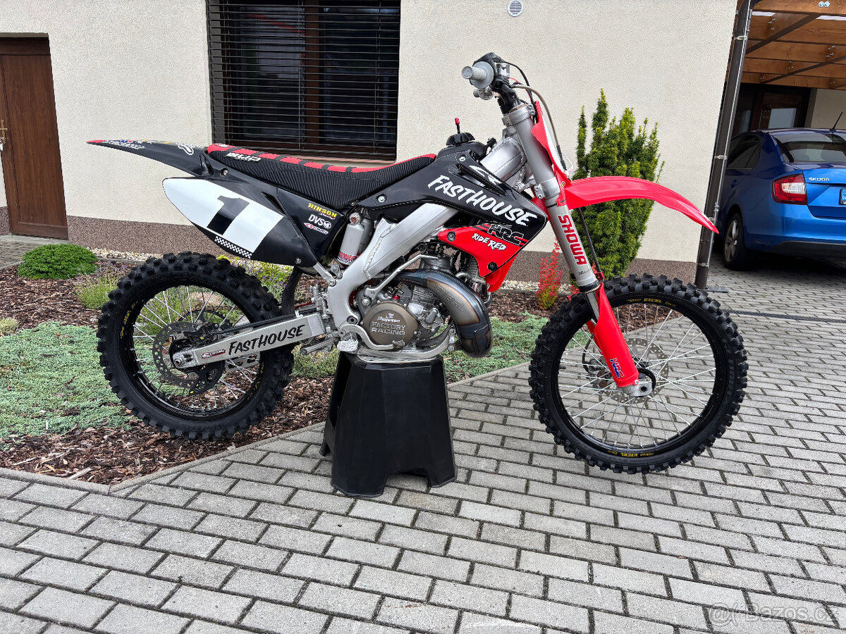 HONDA CR 250 - 16