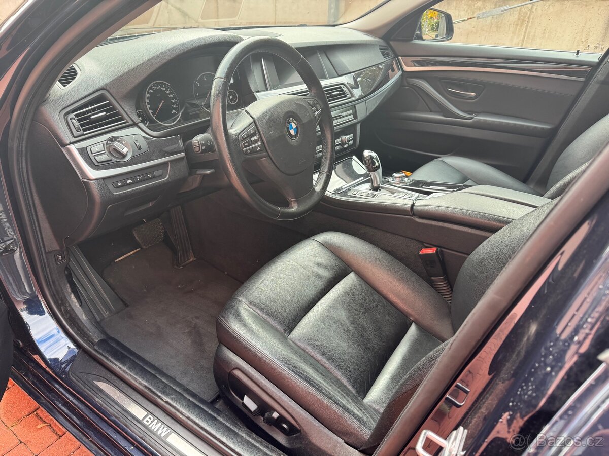 BMW 520xDrive F11 2017 - 16