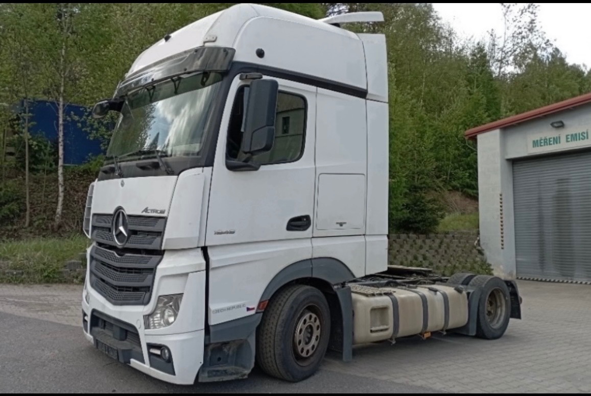 Mercedes Benz Actros 1845 - 16