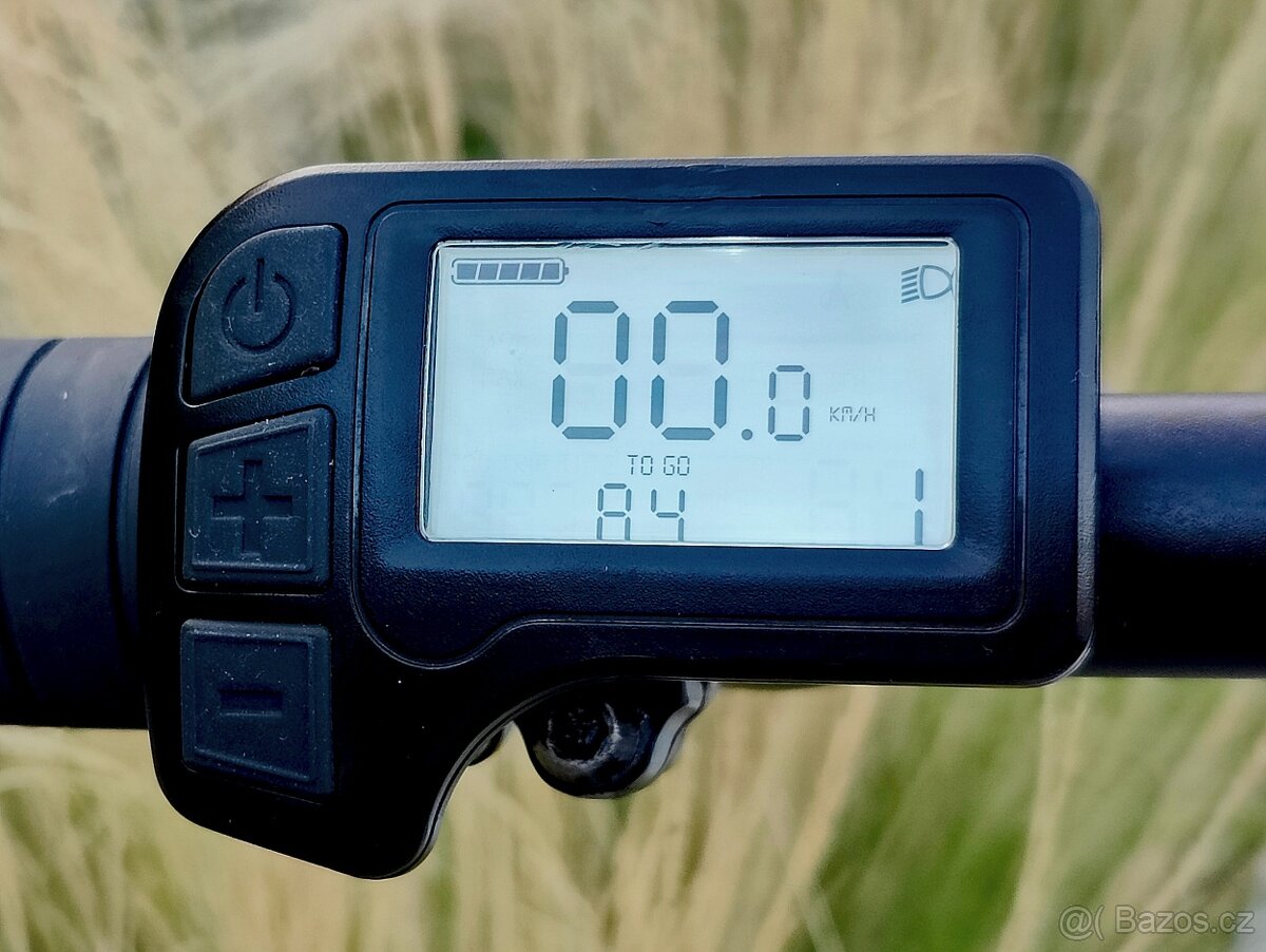 Elektrokolo Rockrider E-ST 500, stav nového - 16