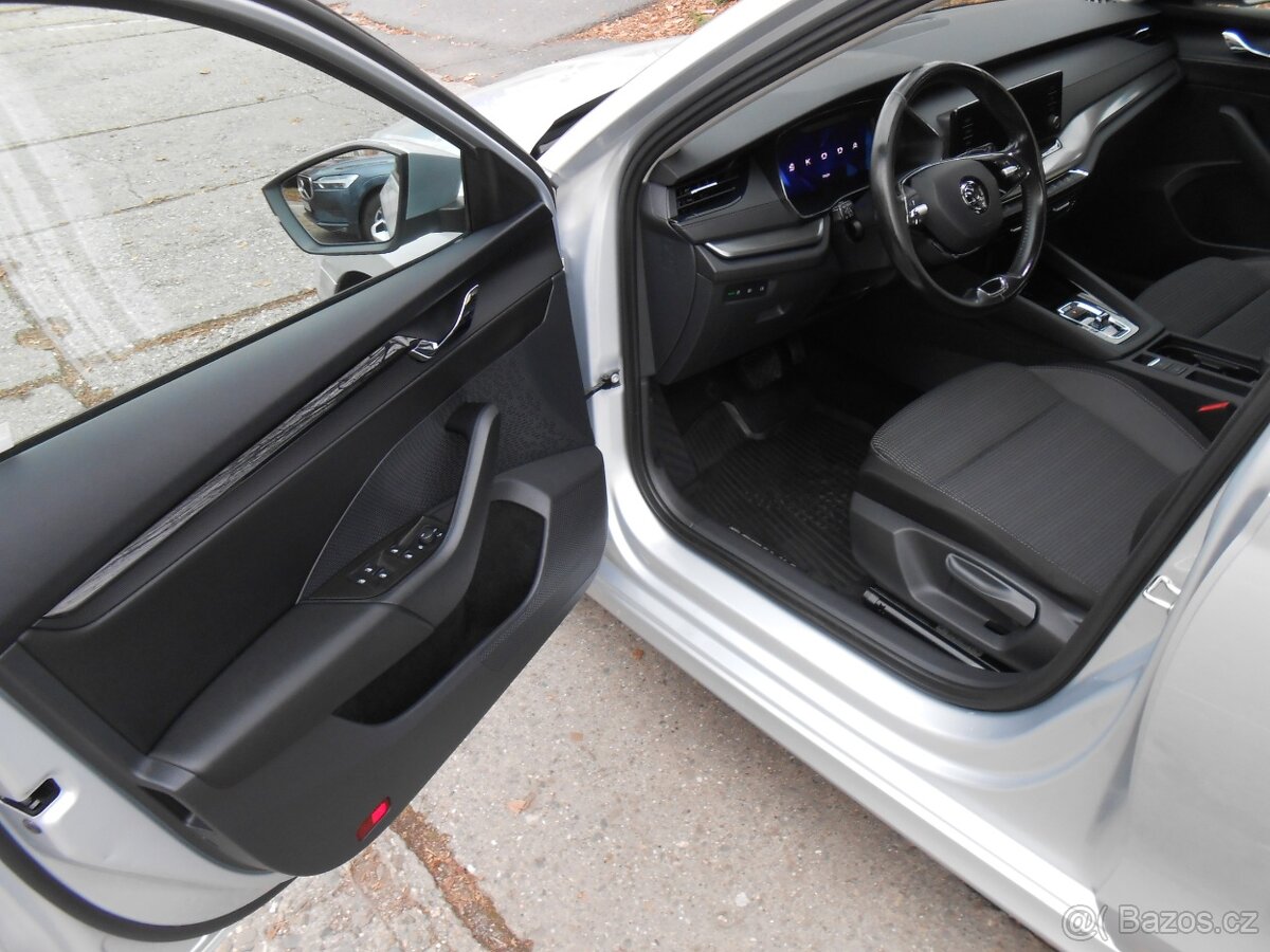 Prodám Škoda OCTAVIA IV COMBI 2.0TDi 110kW 4X4 DSG - 16