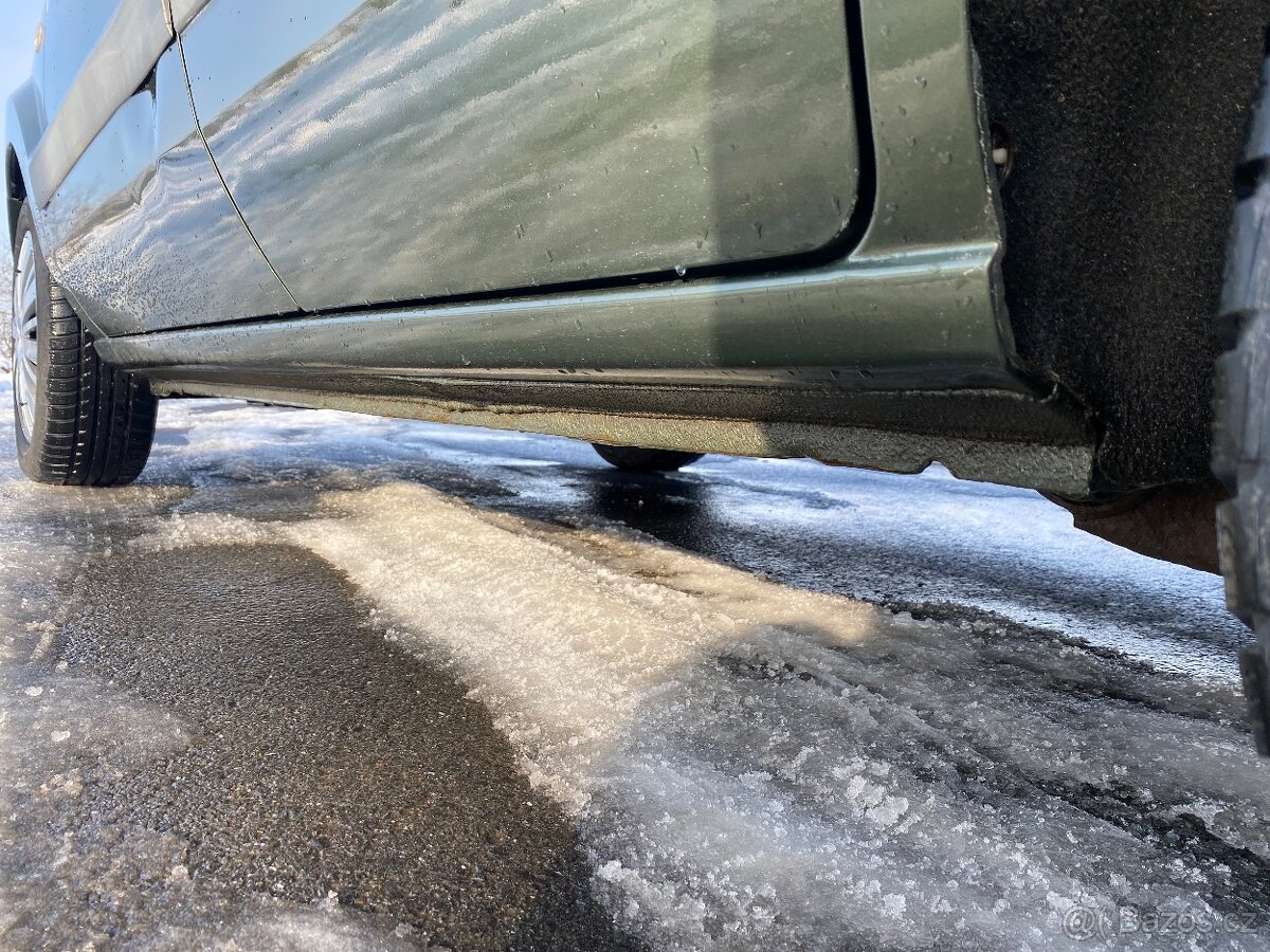 FUSION FACELIFT 1.4 16V 59KW,,KLIMA,,VYHŘEV OKNA,,ZELENÁ MET - 16