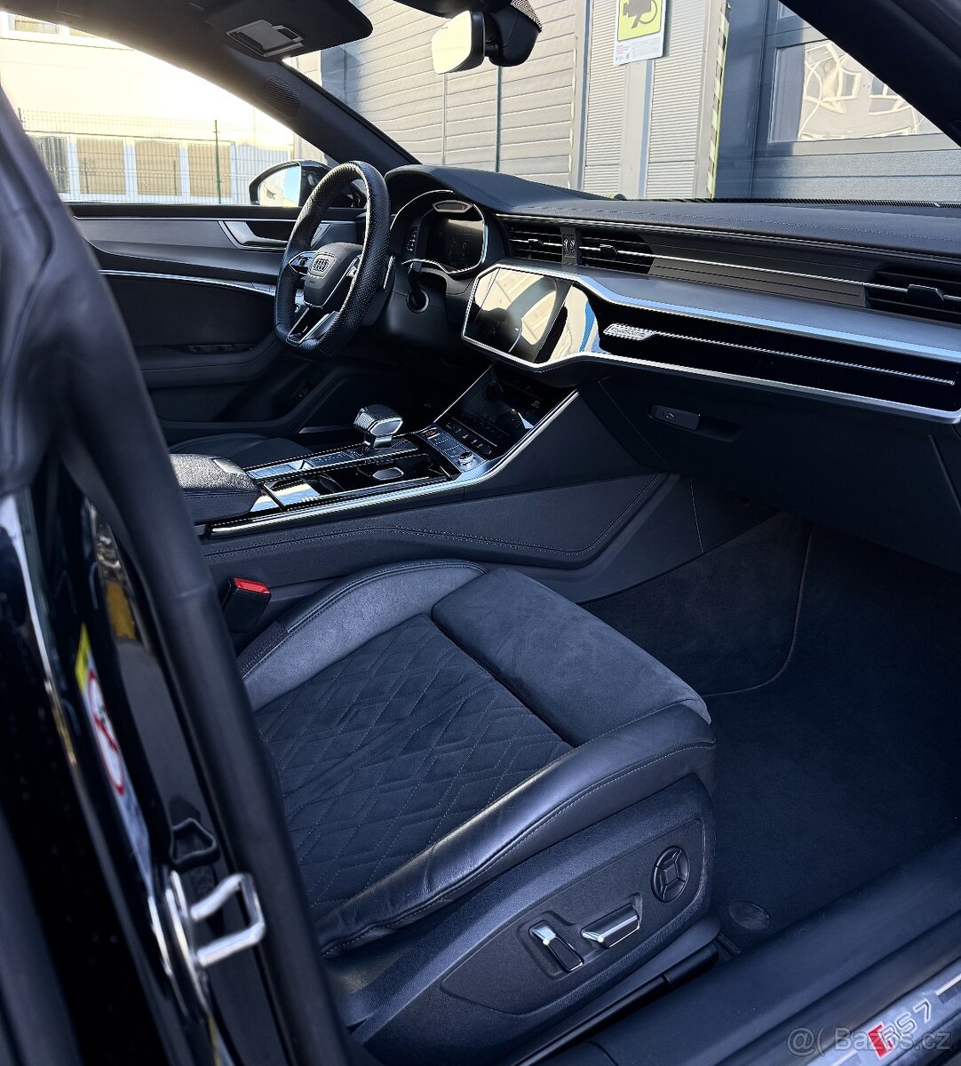 Audi RS7 4.0 V8 TFSI quattro - 16