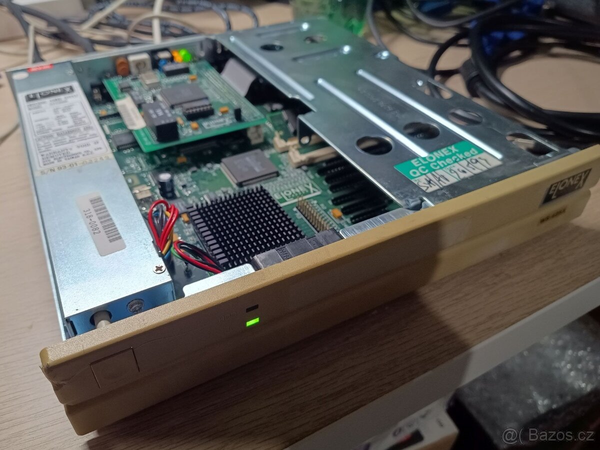 Retro PC Elonex WS-425X z roku 1993 - 16
