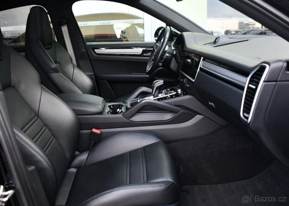 Porsche Cayenne 3.0V6 PLATINUM EDITION APPROVE - 16