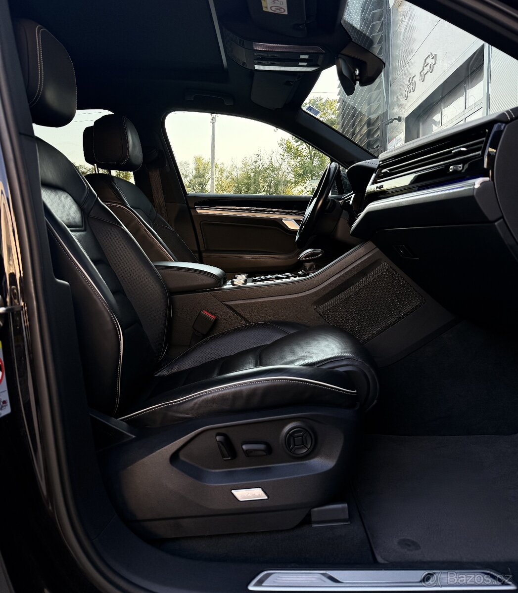 Volkswagen Touareg 3.0 V6 TDI 286k 4Motion Tiptronic - 16