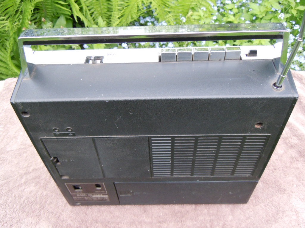 PANASONIC RQ 235TS - 16