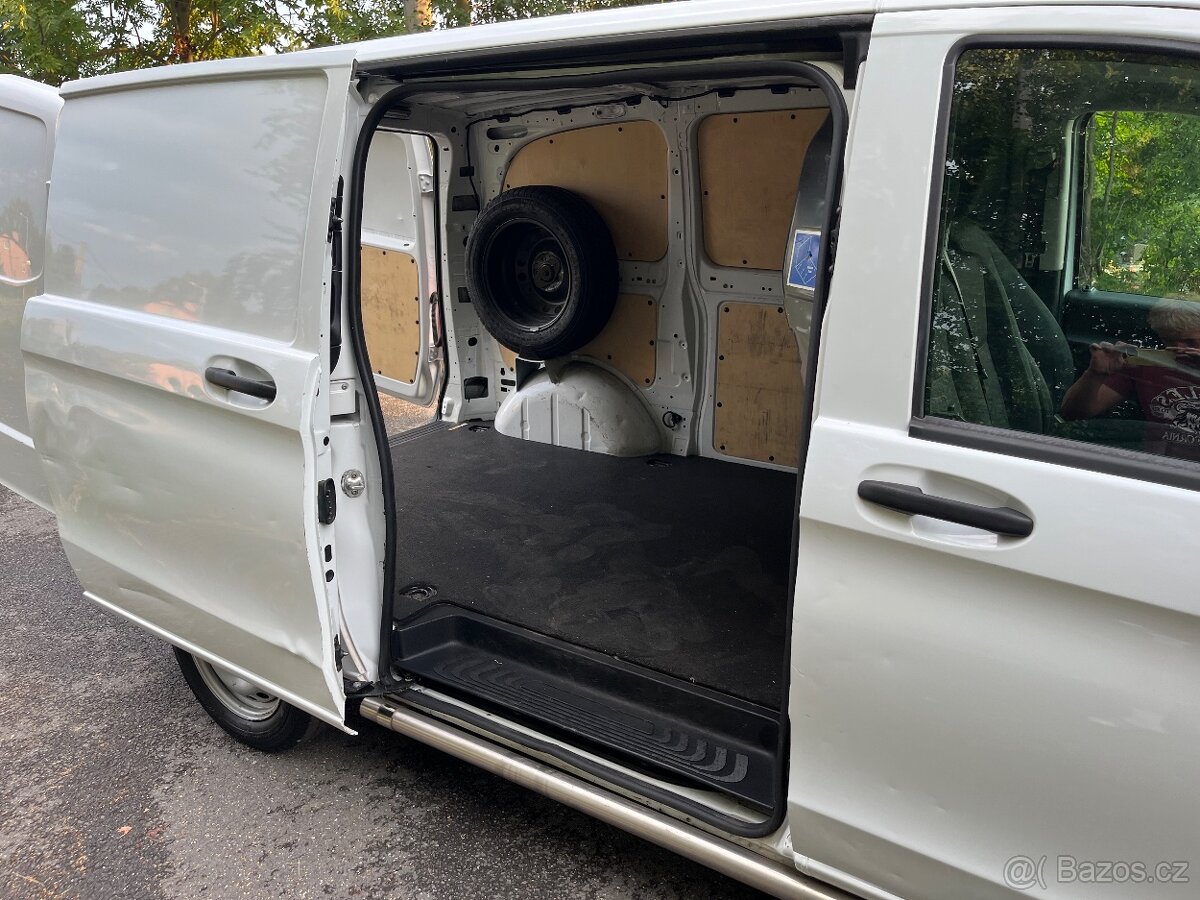 Mercedes-Benz Vito 111 CDi 92 TKM. - 16
