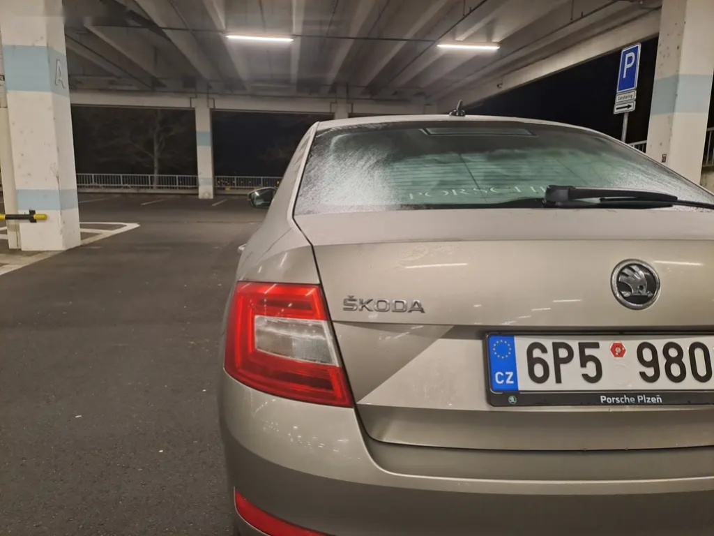 Škoda Octavia, 2.0TDI 110KW 4x4 1.MAJ EXTRA - 16