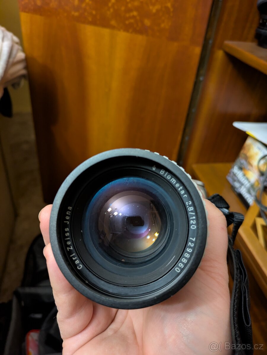 Objektivy a fotoaparáty - 16