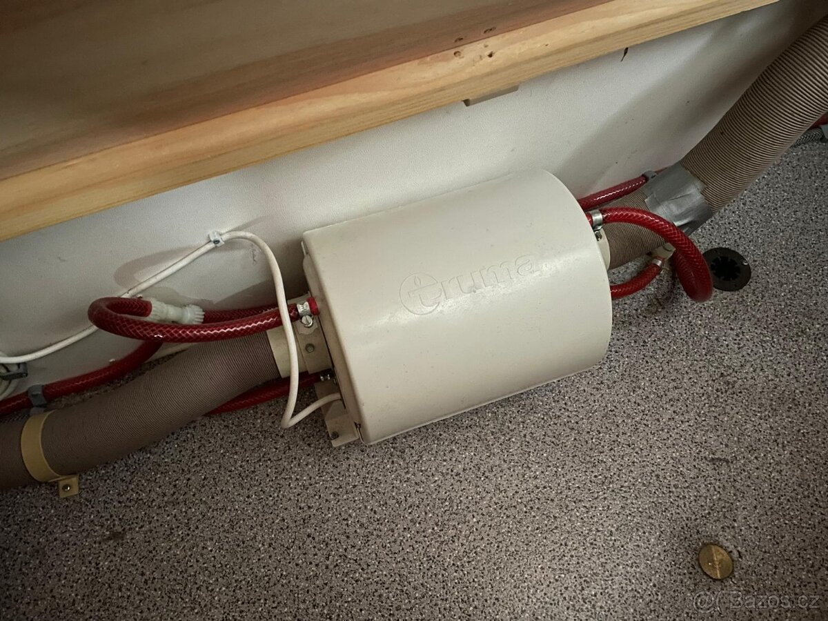 Dethleffs New Line 460, 4 osoby, stan, pevná postel, sprcha - 16