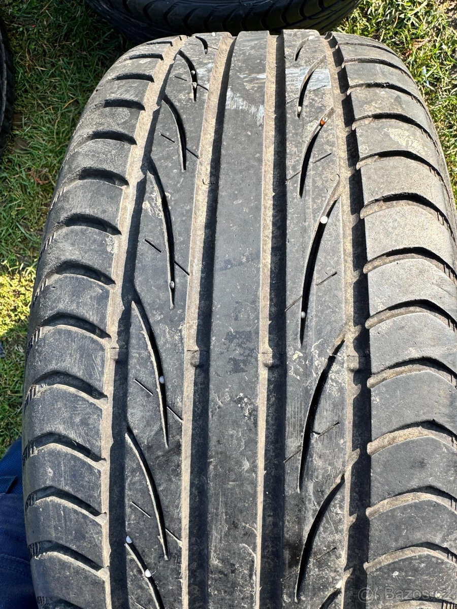 Alu disky Aluett 17" rozteč 5x112 + pneu pěkné - 4 kusy - 16