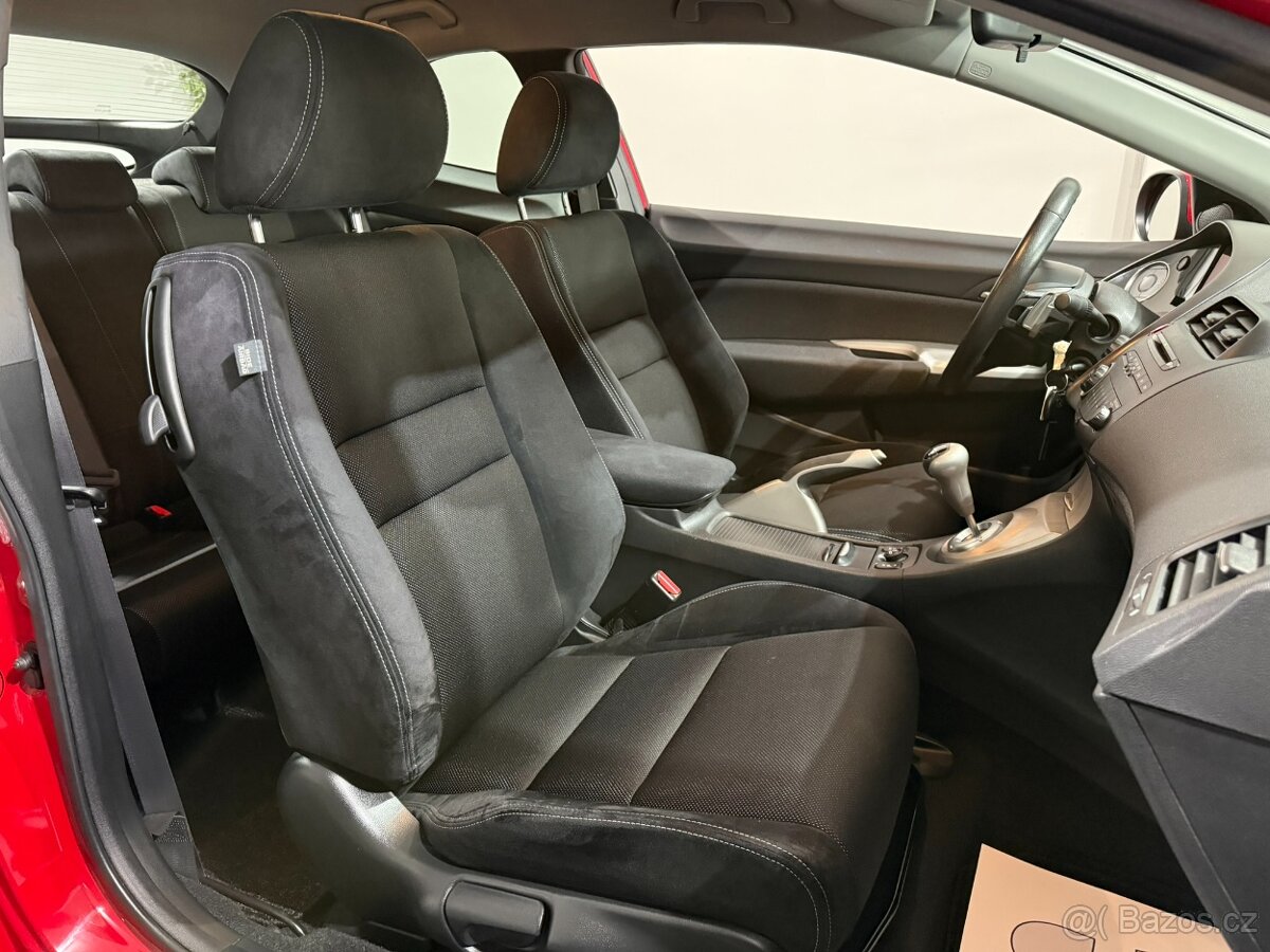 Honda Civic 1,8 TYPE-S AUTOMAT RARITA 1.MAJITEL CEBIA TOP - 16