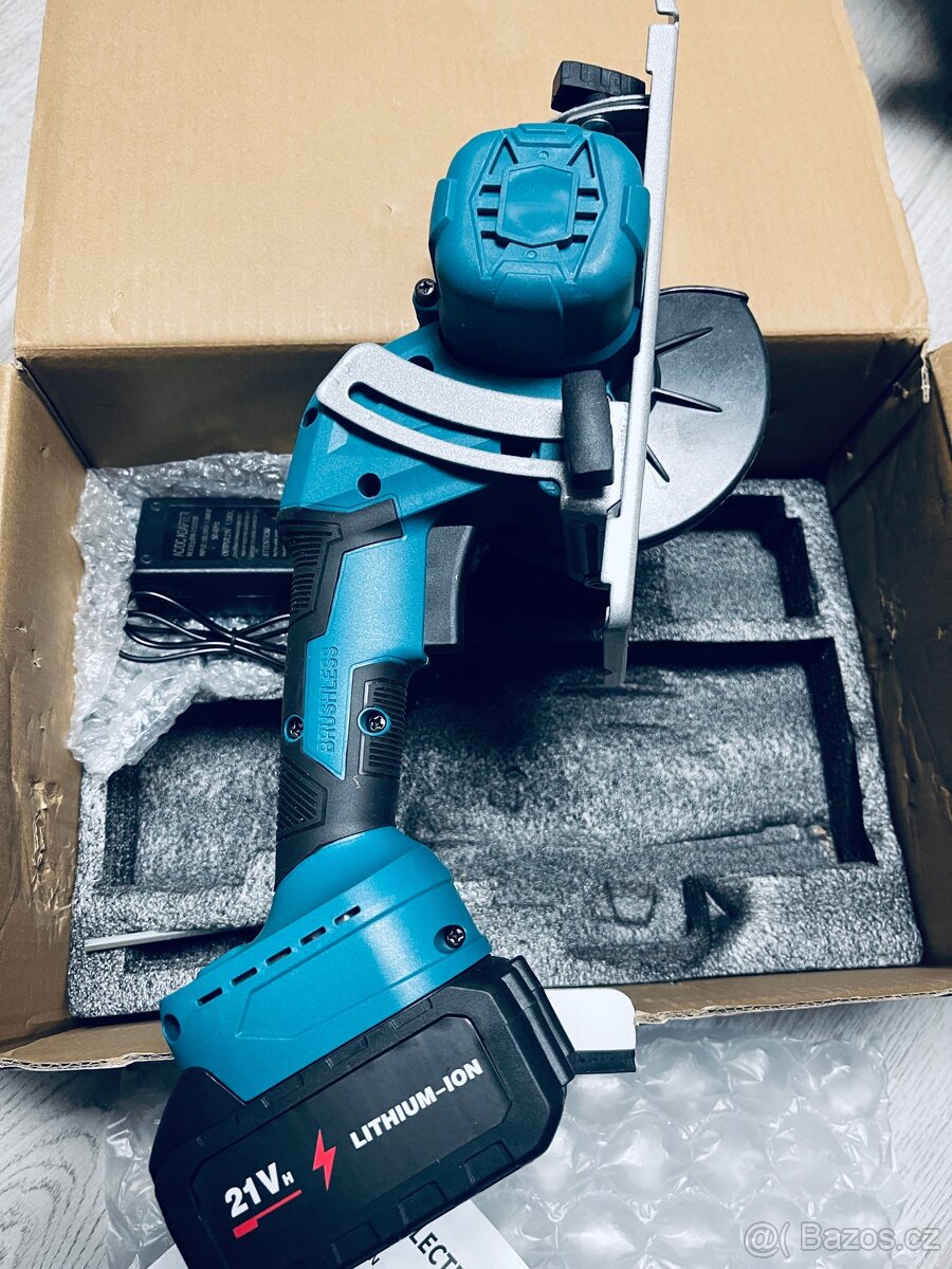 Okružní pila s příslušenstvím - 16